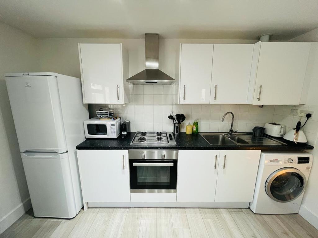 Enfield Chase Apartment 외부 사진